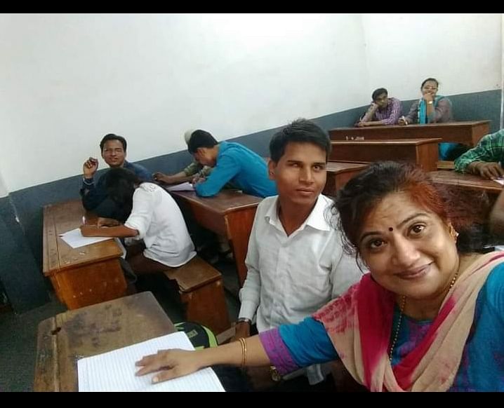 Namrata Patel helps Blind students to write exam people